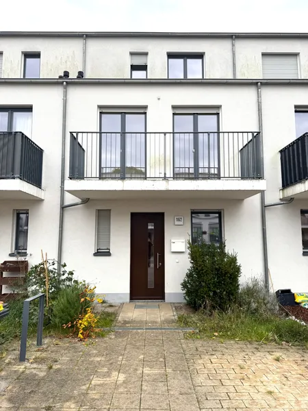 4Zimmer, 3 Bäder, 2 Balkone, eine Terrasse - dein neues Zuhause in der Königsheide! — photo 1